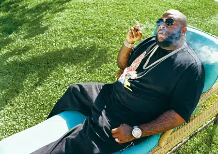 Rick-Ross-smoking