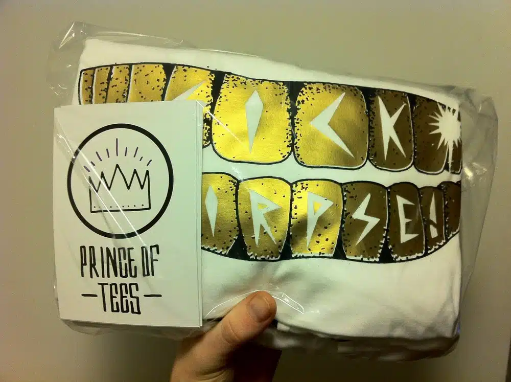 Sick Chirpse gold t-shirt