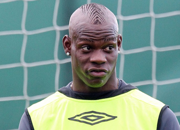 mario-balotelli-bib.png