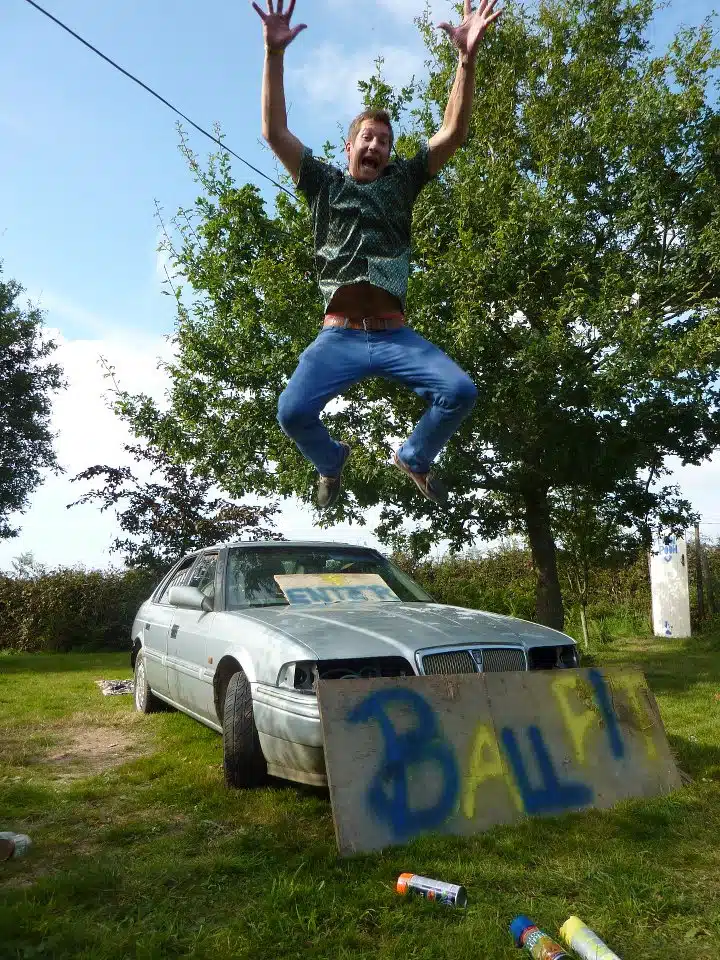 baaaaaallll piiit en el campo