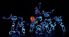 Japanese Tron Street Dance Japanese dance crew bang out a bit of street dancing covered in all manner of Tron madness!