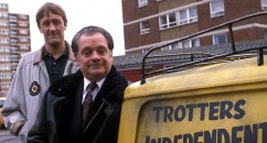 John Leguizamo has been cast as Del Boy in US remake of Only Fools and Horses.