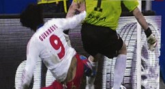 It didn't break any bones but it's a pretty gross tackle from Paolo Guerrero. 