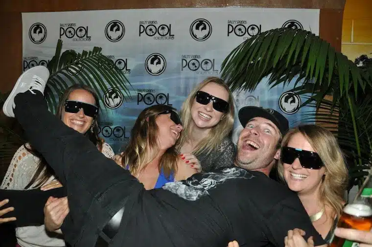 Heath Being Carried By Even More Babes With Big Sunglasses.