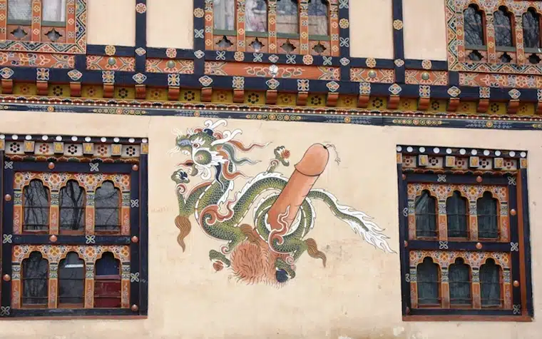 penis-bhutan-house Phallus Symbol Bhutan Dragon