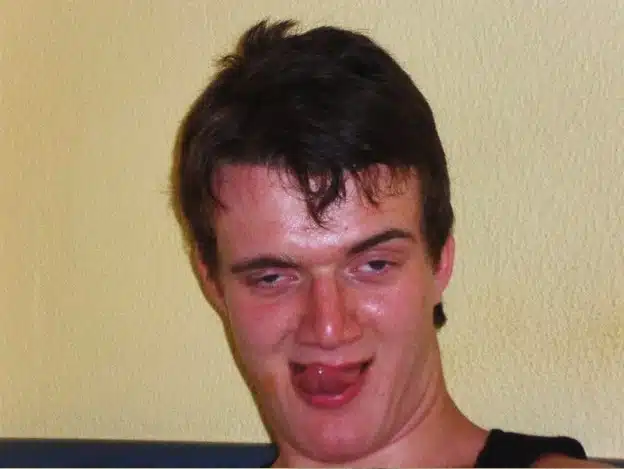 Ten Guy Still High