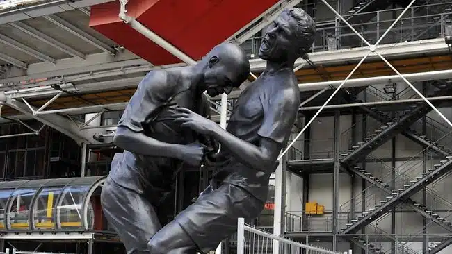 Zidane Headbutt Statue 2 Zidane Headbutt Statue 2