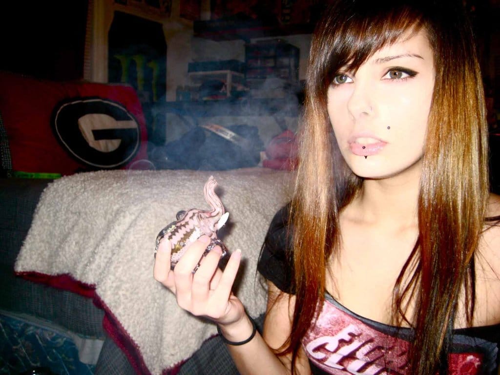 weed girls 11