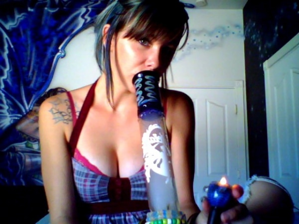 weed girls 4