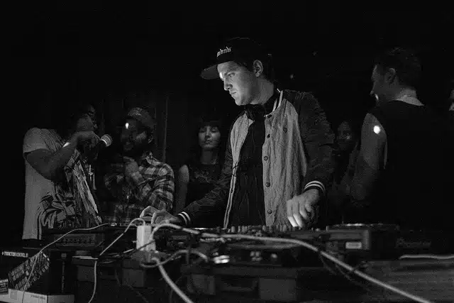 Serato DJ Serato DJ