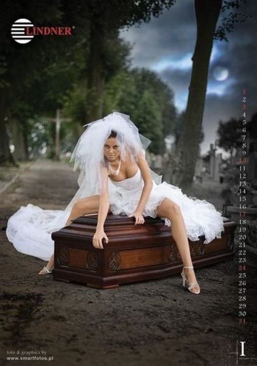 Nude Coffin Polish Calendar 3 Nude Coffin Polish Calendar 3