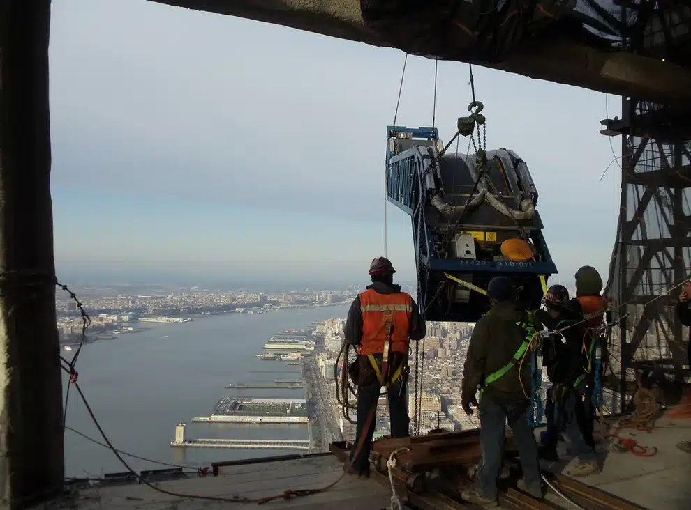Escalators Hoisted Up World Trade Center 4 Escalators Hoisted Up World Trade Center 4