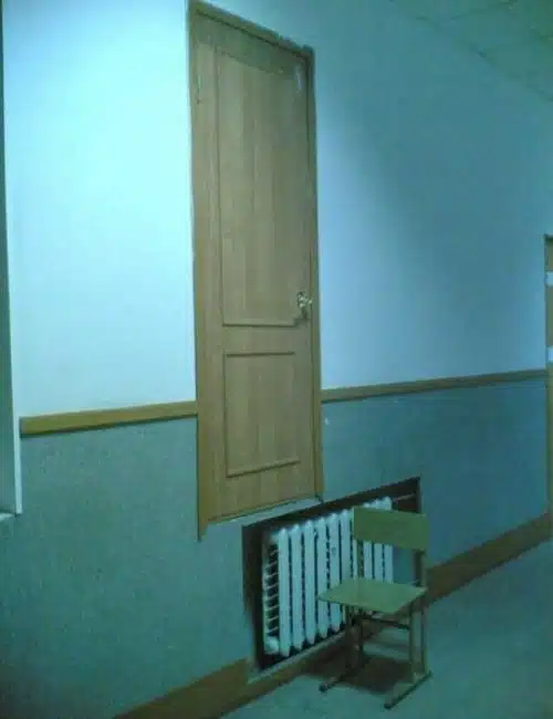 Hilarious Russian Photos - Mind The Small Drop Hilarious Russian Photos - Mind The Small Drop