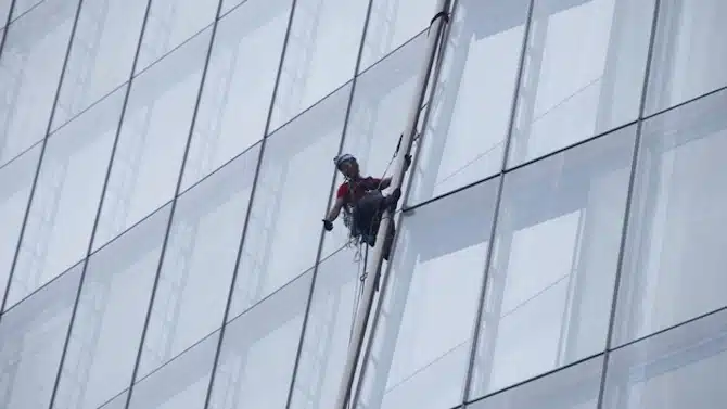 Iceclimb