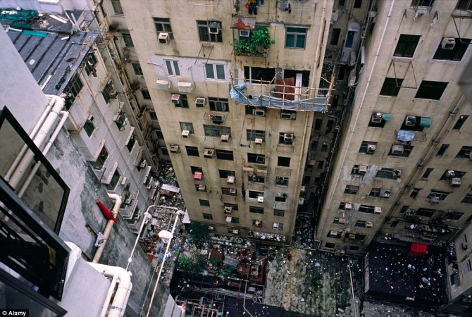Hong Kong Slums 10
