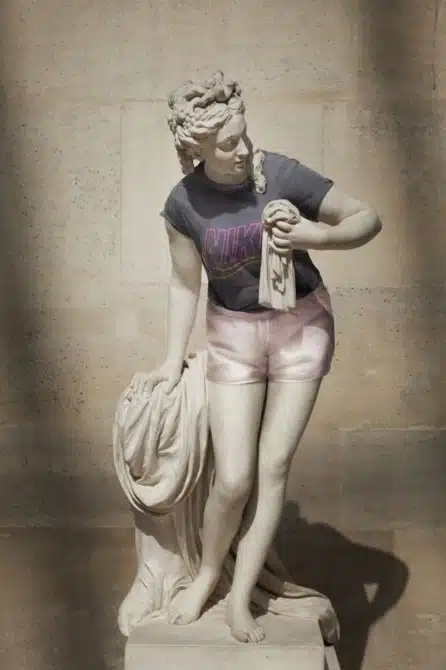 Sculptures Dressed As Hipsters 3