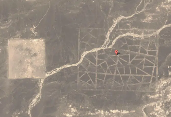 China - Google Earth - Weird Lines - Two Grids