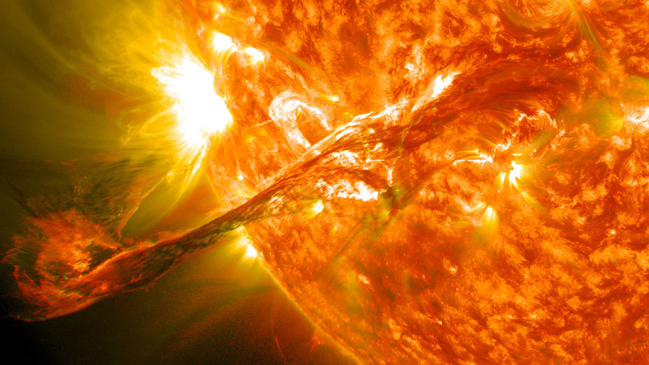 A-magnificent-coronal-mass-ejection-CME-erupts-on-the-Sun-930x523