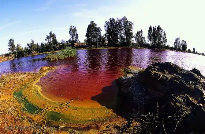 Weird Places - River of Blood - Rio Tinto