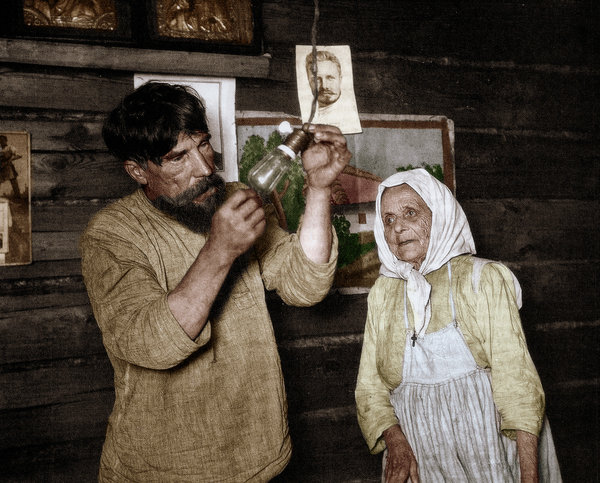Historyical Photos - Russian Peasants 1920