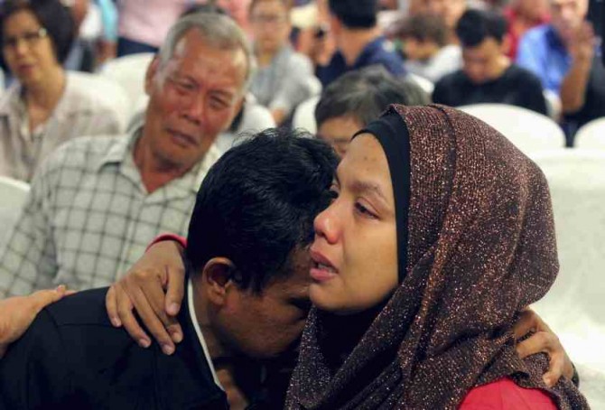 MH370 Conspiracy Malaysia Airlines - mourning