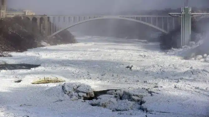 The Rainbow Bridge in Niagara Falls, Ontario