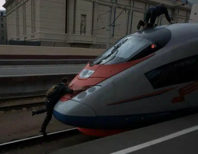 Awesome Photos From Russia - bad idea