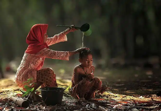 Herman Damar Indonesia - shower 2