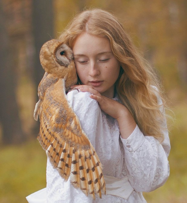 Katerina Plotnikova - Girl And Owl