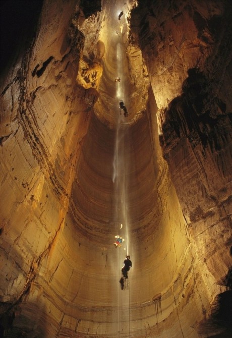 Krubera Cave - Georgia - Deepest divers