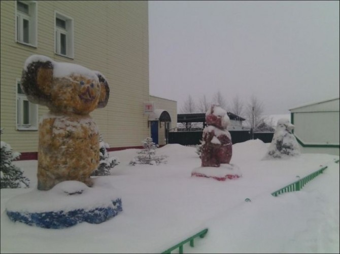 Snow Sculptures - Children Of Tatarstan - Creatures