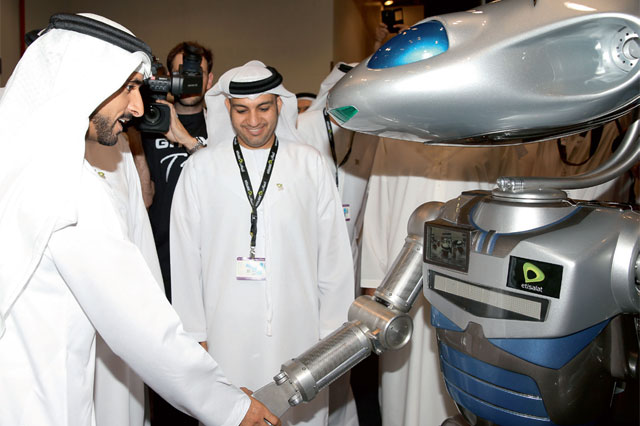 Fully Intelligent Robot Police Dubai 1