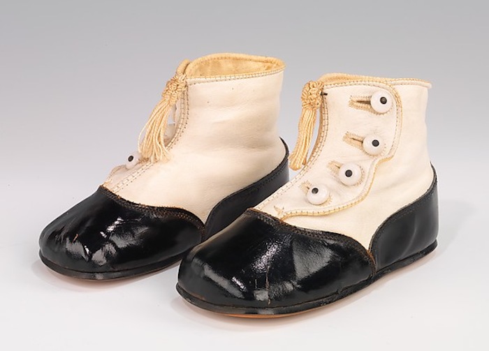 Produced from 1930-1939, attributed to Hurd Shoe Co.