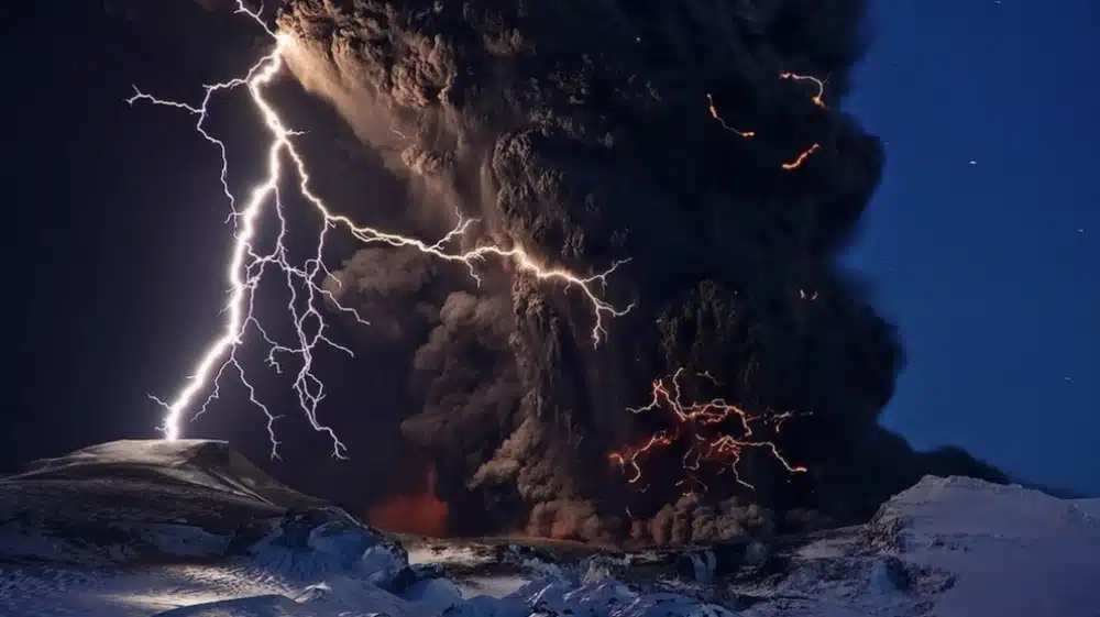 Without Photoshop - Iceland Volcano