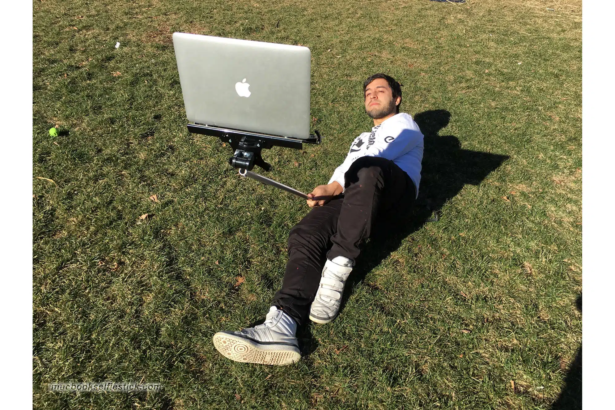 MacBook Selfie Stick 15