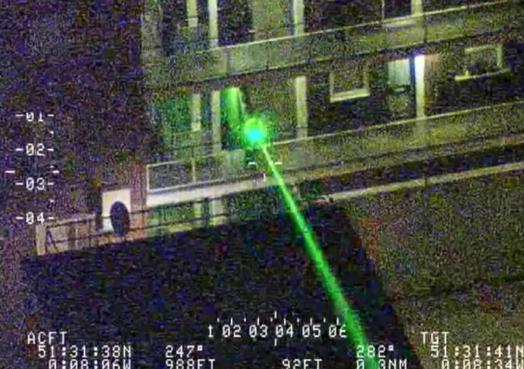 Laser
