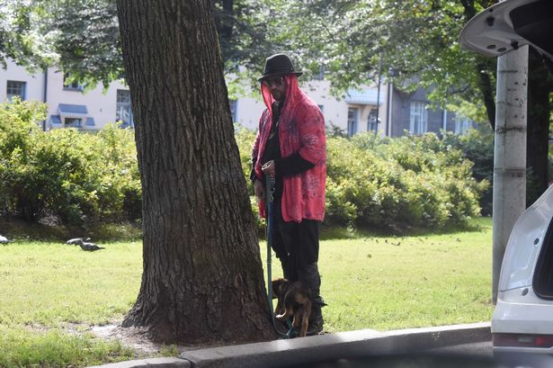 Pissing While Walking