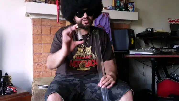 bong