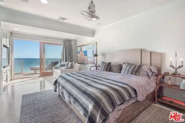 leo-beach-house-6