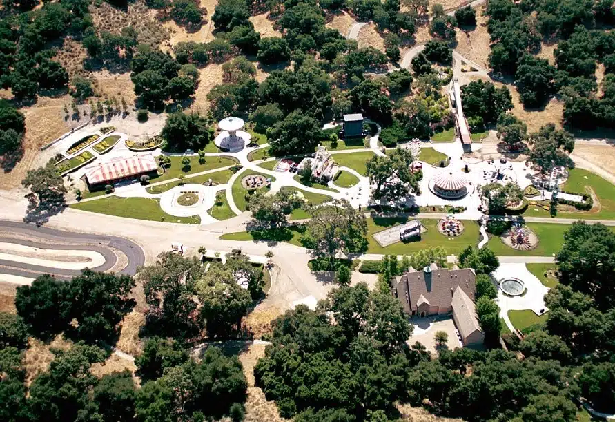 neverland-ranch