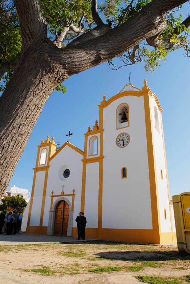 CHURCH OF PRAIA DA LUZ WHERE SUNDAY MORNING MASS AND PRAYERS WER