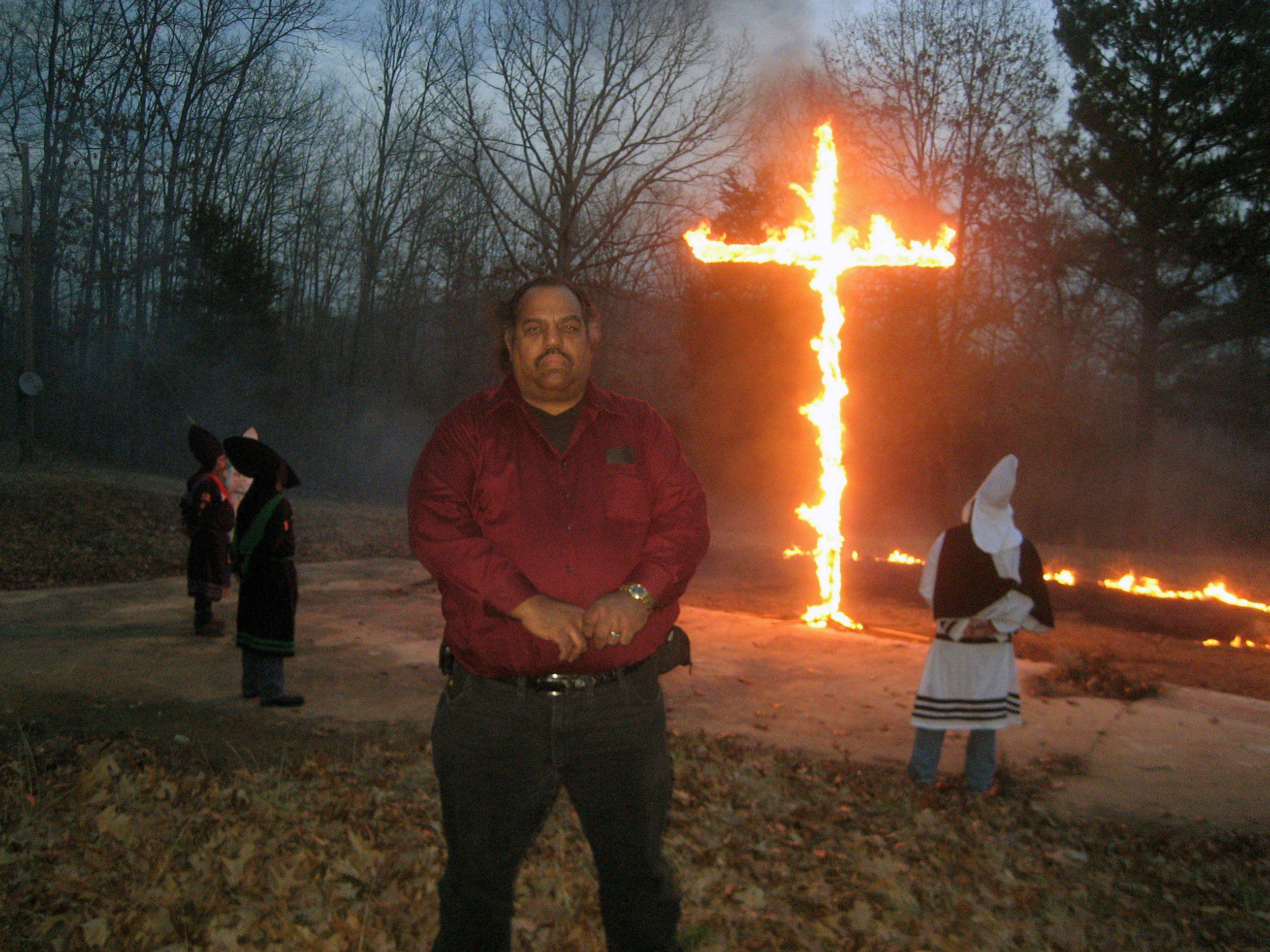 Black Man Convinces 200 Ku Klux Klan Members To Stop Being Racist