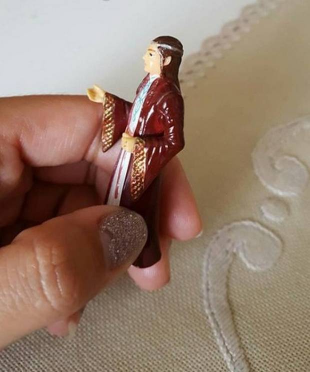 elrond-figurine