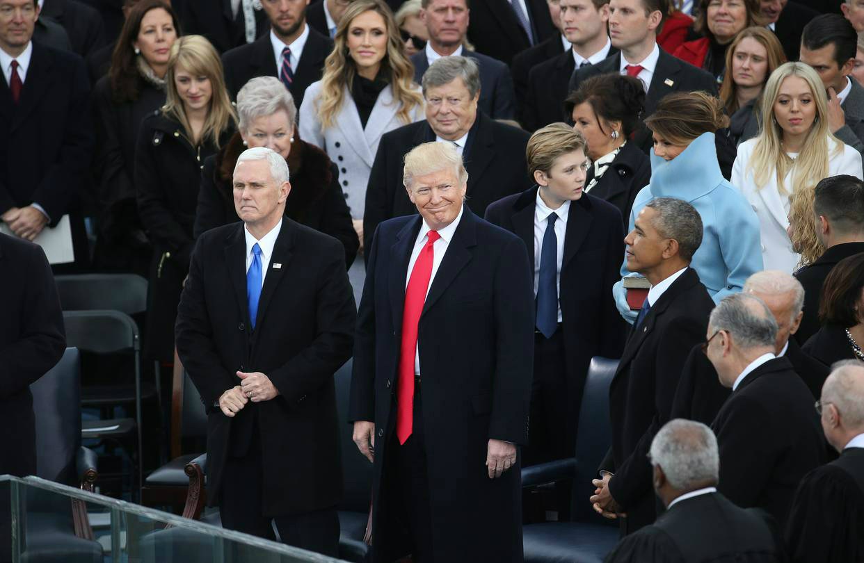 Donald Trump’s Weirdly Long Tie Makes Him Feel Better About His Tiny Willy – Sick ...1242 x 810