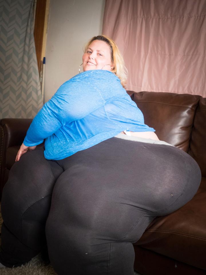 Huge Fat Woman 69