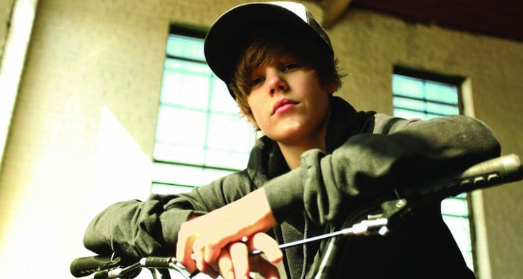 JUSTIN BIEBER FREESTYLE