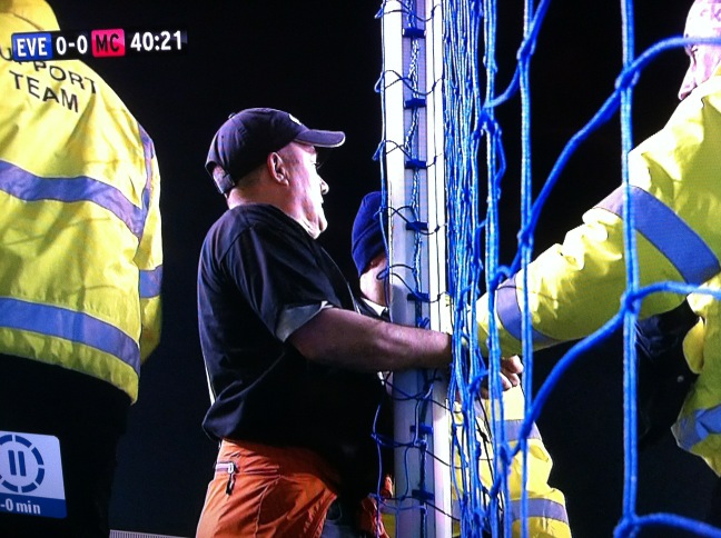 Everton Man City Handcuff