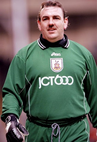 neville southall everton