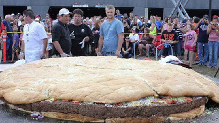 one ton bacon cheeseburger