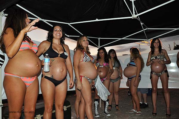 pregnant bikini contest 7